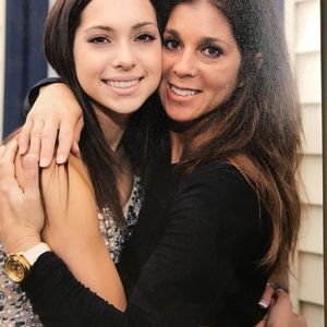 Meet your Posher, Carolyn